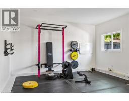90 DEAN Avenue - 31