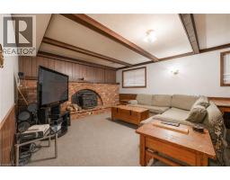 11 KIMBERMOUNT Drive - 20