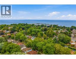 11 KIMBERMOUNT Drive - 28
