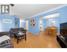 11 KIMBERMOUNT Drive - 9