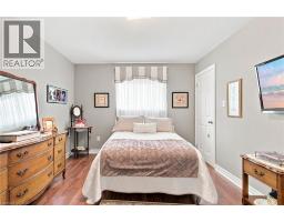 32 BREWSTER Way - 13