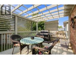32 BREWSTER Way - 23