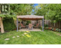 32 BREWSTER Way - 25