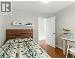 200 GIDDINGS Crescent - 22