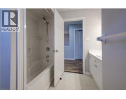 737 NORTH LEAKSDALE Circle - 20