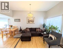 7 CAMPBELL Avenue - 5
