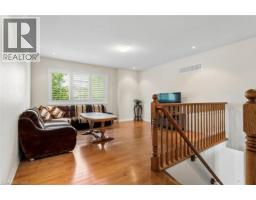 10 KLEMSCOTT Road - 13