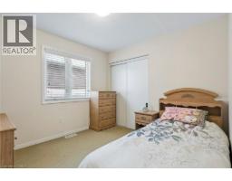 10 KLEMSCOTT Road - 16