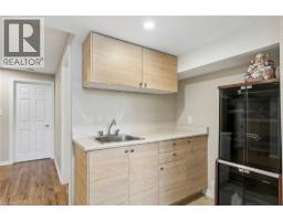 10 KLEMSCOTT Road - 27