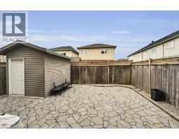 35 WILLOWBANKS Terrace - 26