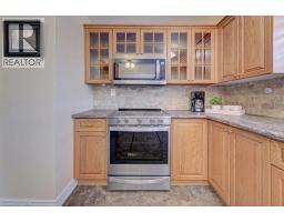 682 GLEN FORREST Boulevard - 10