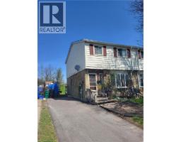 72 TIMBERLANE Crescent - 2