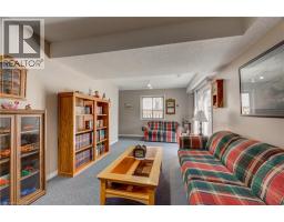 441 NELSON Street - 32
