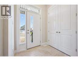 113 CATHERINE Street - 3