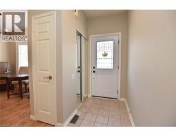 157 SILVERBIRCH Boulevard - 2