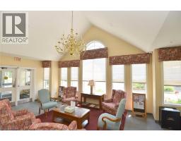 157 SILVERBIRCH Boulevard - 29