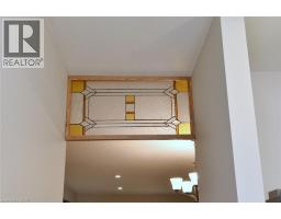157 SILVERBIRCH Boulevard - 9