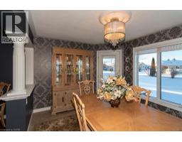 156 GRACEHILL Crescent - 26