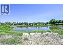 20 TWENTYPLACE Boulevard - 40