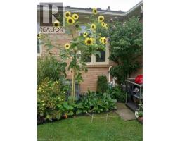 20 TWENTYPLACE Boulevard - 47