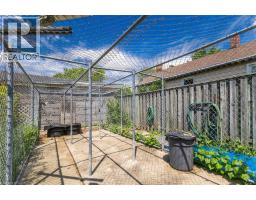 2718 UPPER JAMES Street - 14