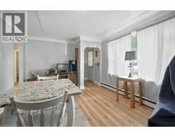 2718 UPPER JAMES Street - 4