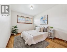 8 GORDON Street - 16