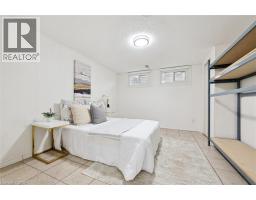 8 GORDON Street - 26