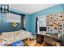 33 CLINE Avenue N - 14