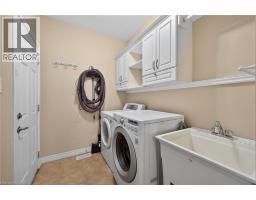76 ABBOTSFORD Trail - 8
