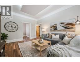 41 CROMBIE Street - 11