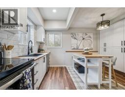 41 CROMBIE Street - 17
