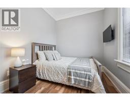 41 CROMBIE Street - 27