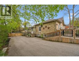 41 CROMBIE Street - 33