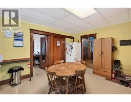 113 FREELTON Road - 16