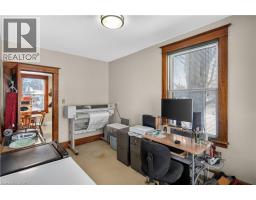 113 FREELTON Road - 20