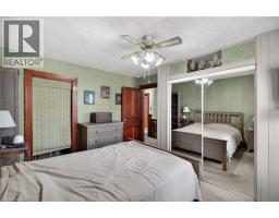 113 FREELTON Road - 26