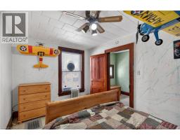 113 FREELTON Road - 30