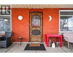113 FREELTON Road - 4