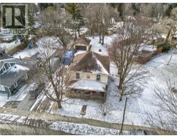 113 FREELTON Road - 41