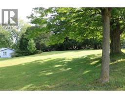 1109 EFFINGHAM Street - 32