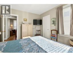 944 GARTH Street - 18