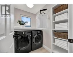 701 BREAKWATER Crescent - 30