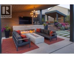 701 BREAKWATER Crescent - 34