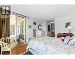 2287 LAKE SHORE Boulevard W UnitNo. 301 - 21