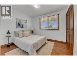 617 EIGHTH Road E - 16