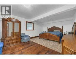 617 EIGHTH Road E - 33