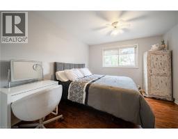557 TRAFFORD Crescent - 17