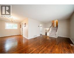 557 TRAFFORD Crescent - 5