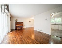 557 TRAFFORD Crescent - 6